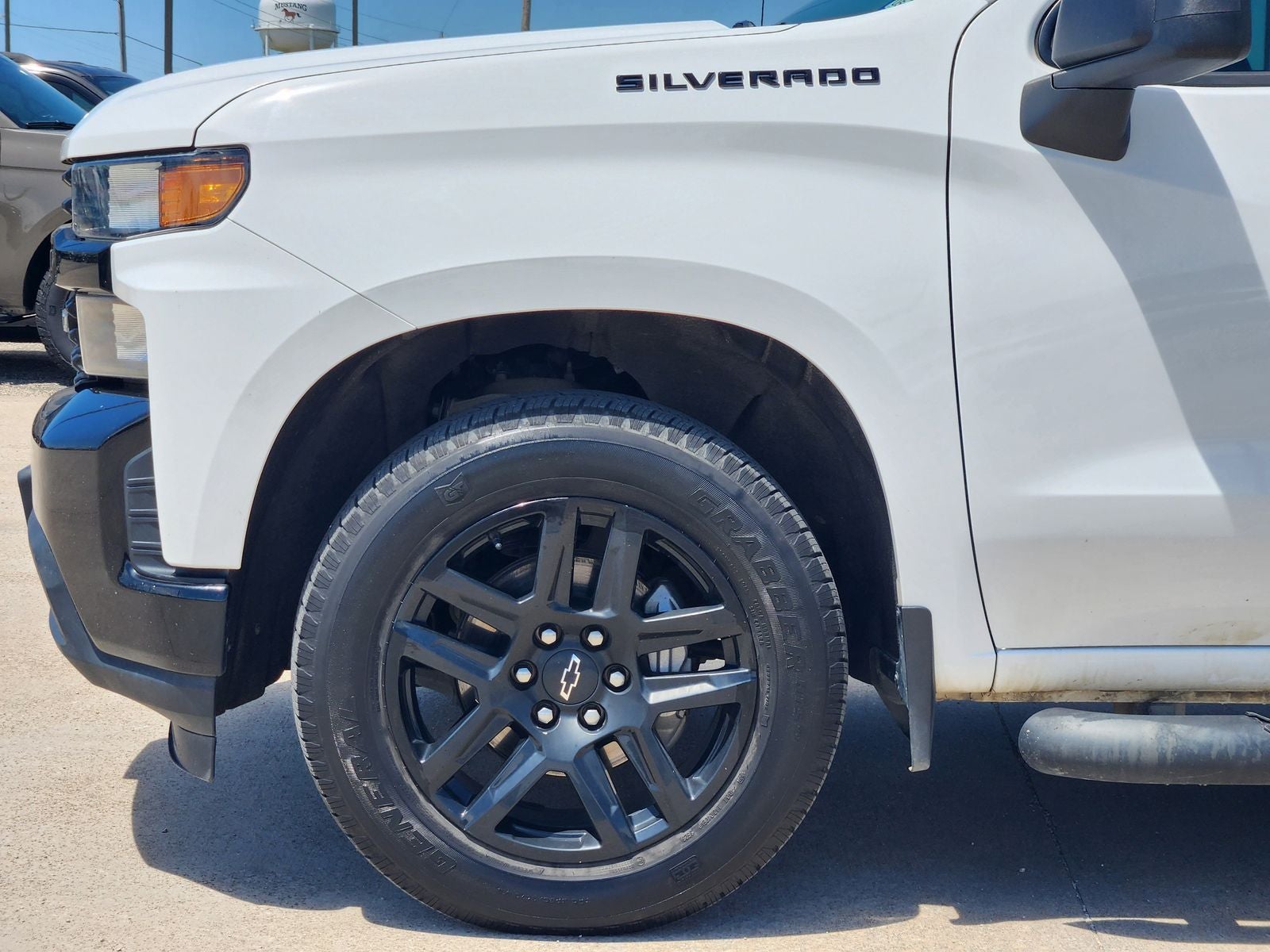2020 Chevrolet Silverado 1500 Custom