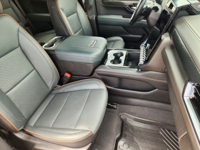 2025 GMC Yukon AT4