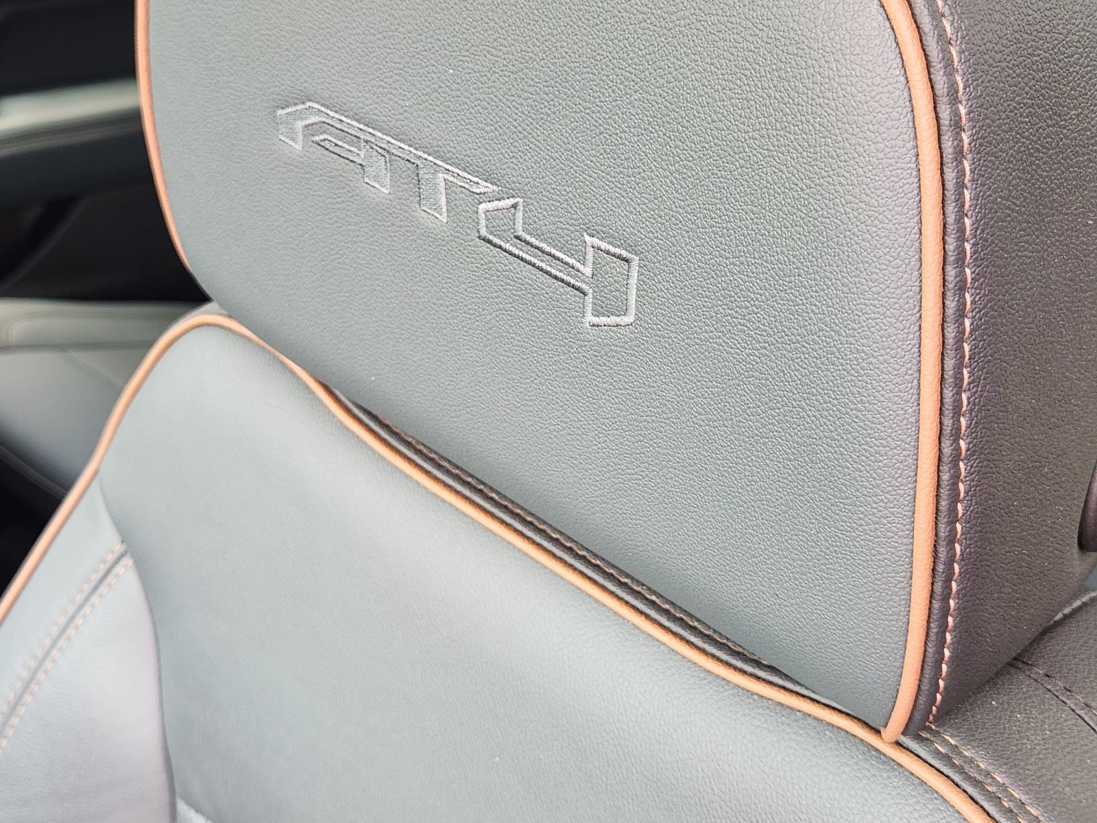 2025 GMC Yukon AT4