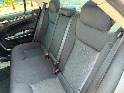 2023 Chrysler 300 Touring