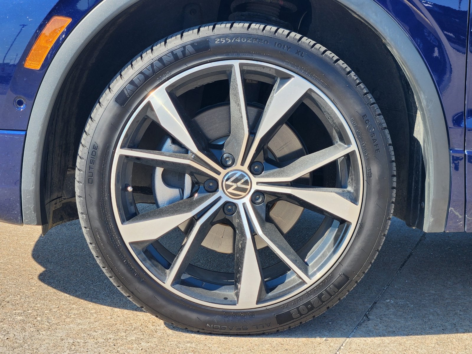 2024 Volkswagen Tiguan 2.0T SEL R-Line