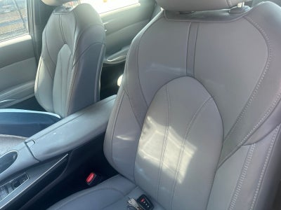 2022 Toyota Avalon XLE