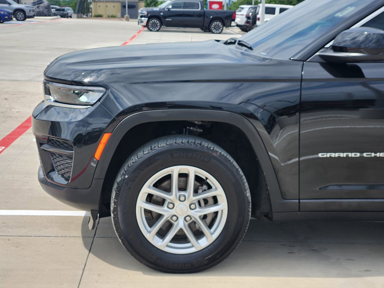 2025 Jeep Grand Cherokee Laredo X