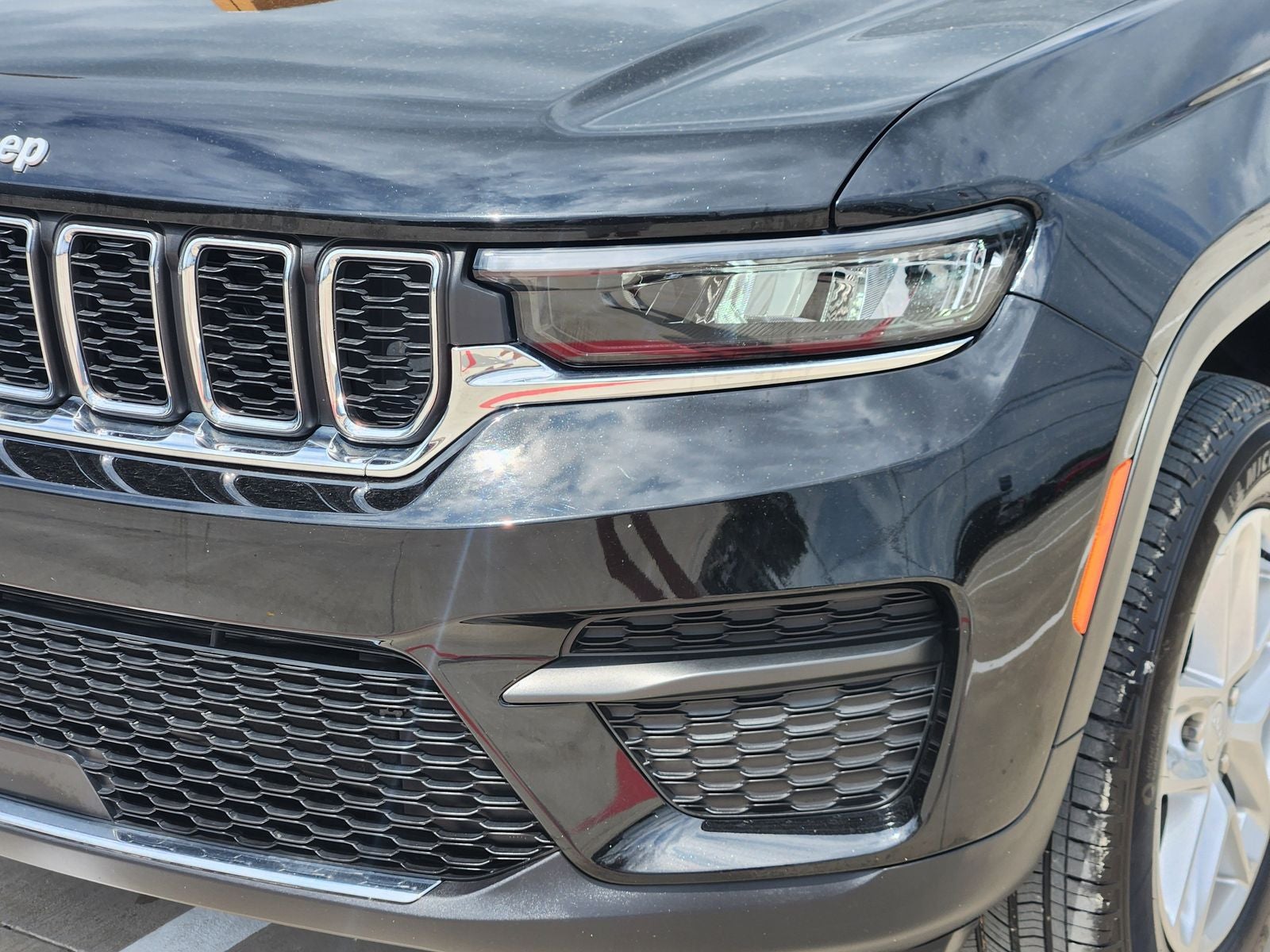 2025 Jeep Grand Cherokee Laredo X