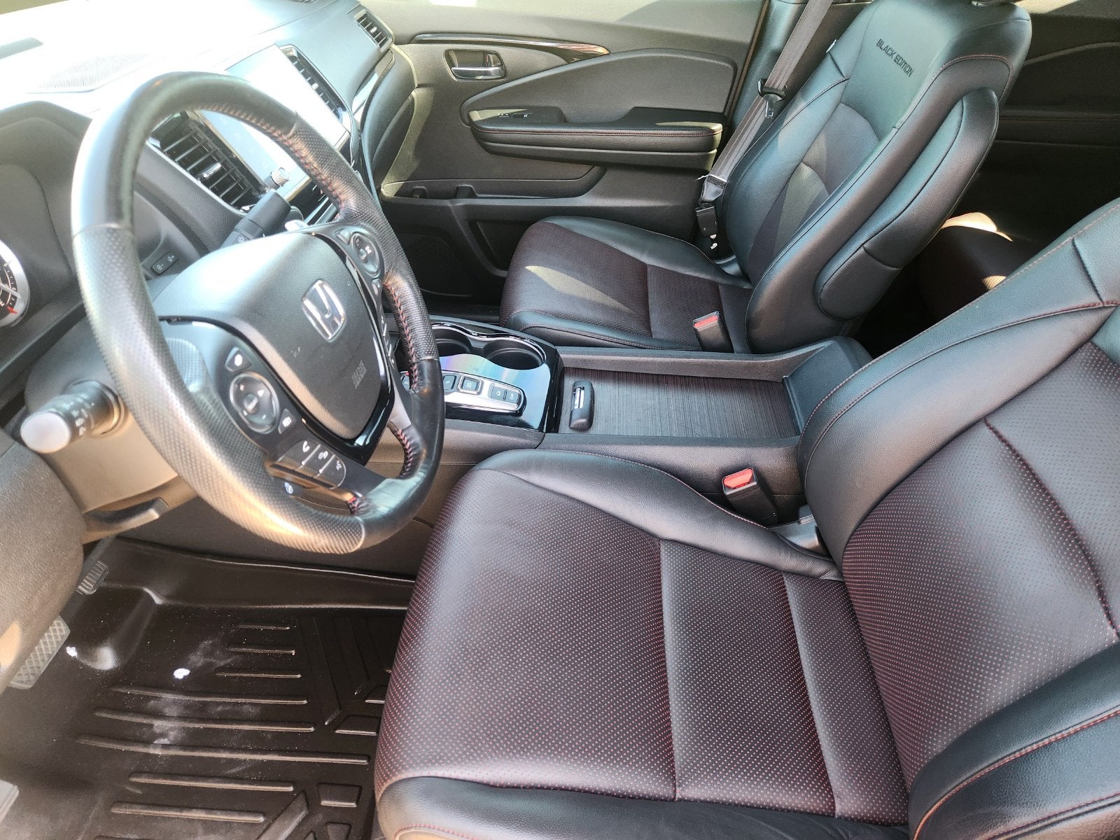 2022 Honda Ridgeline Black Edition