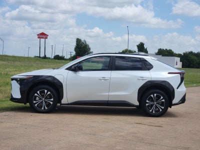 2024 Toyota bZ4X XLE