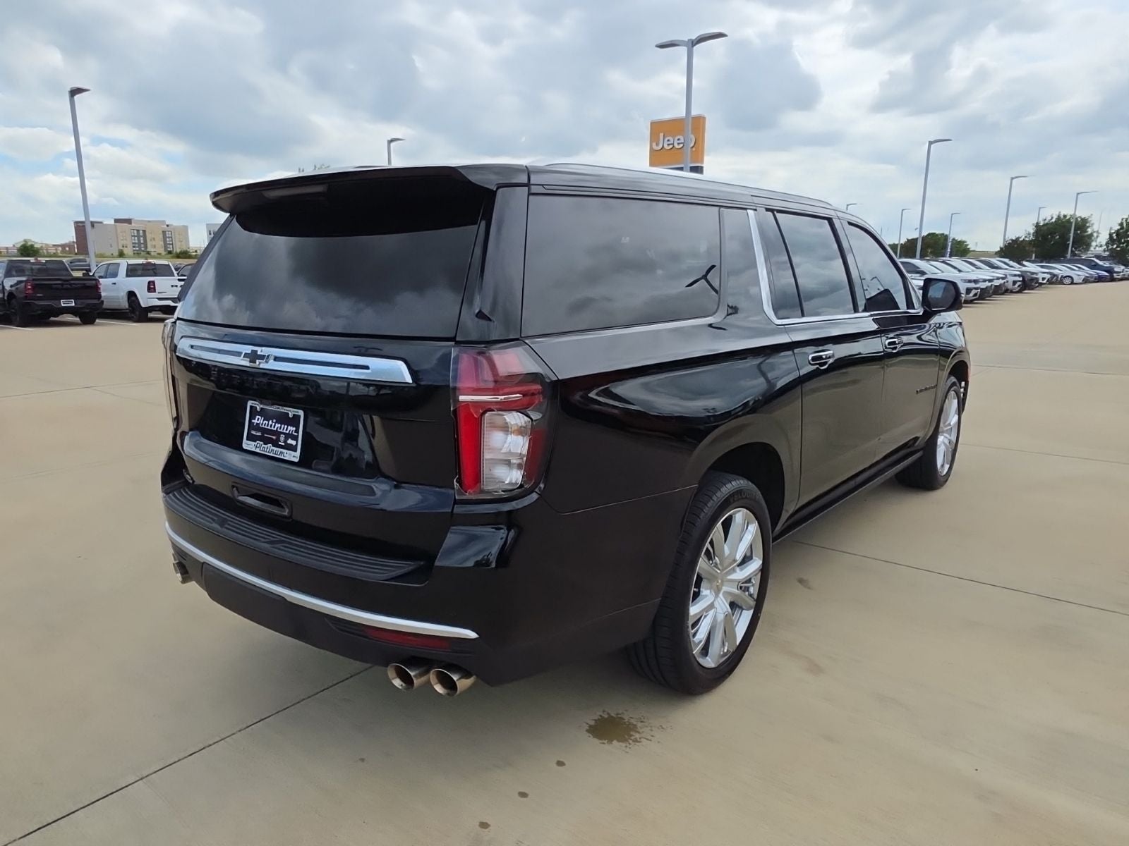 2022 Chevrolet Suburban High Country