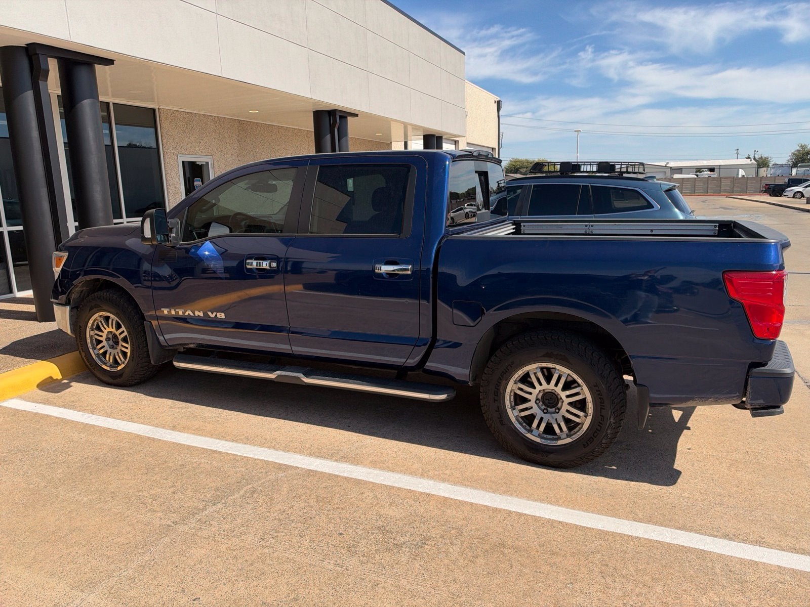 2019 Nissan Titan SV