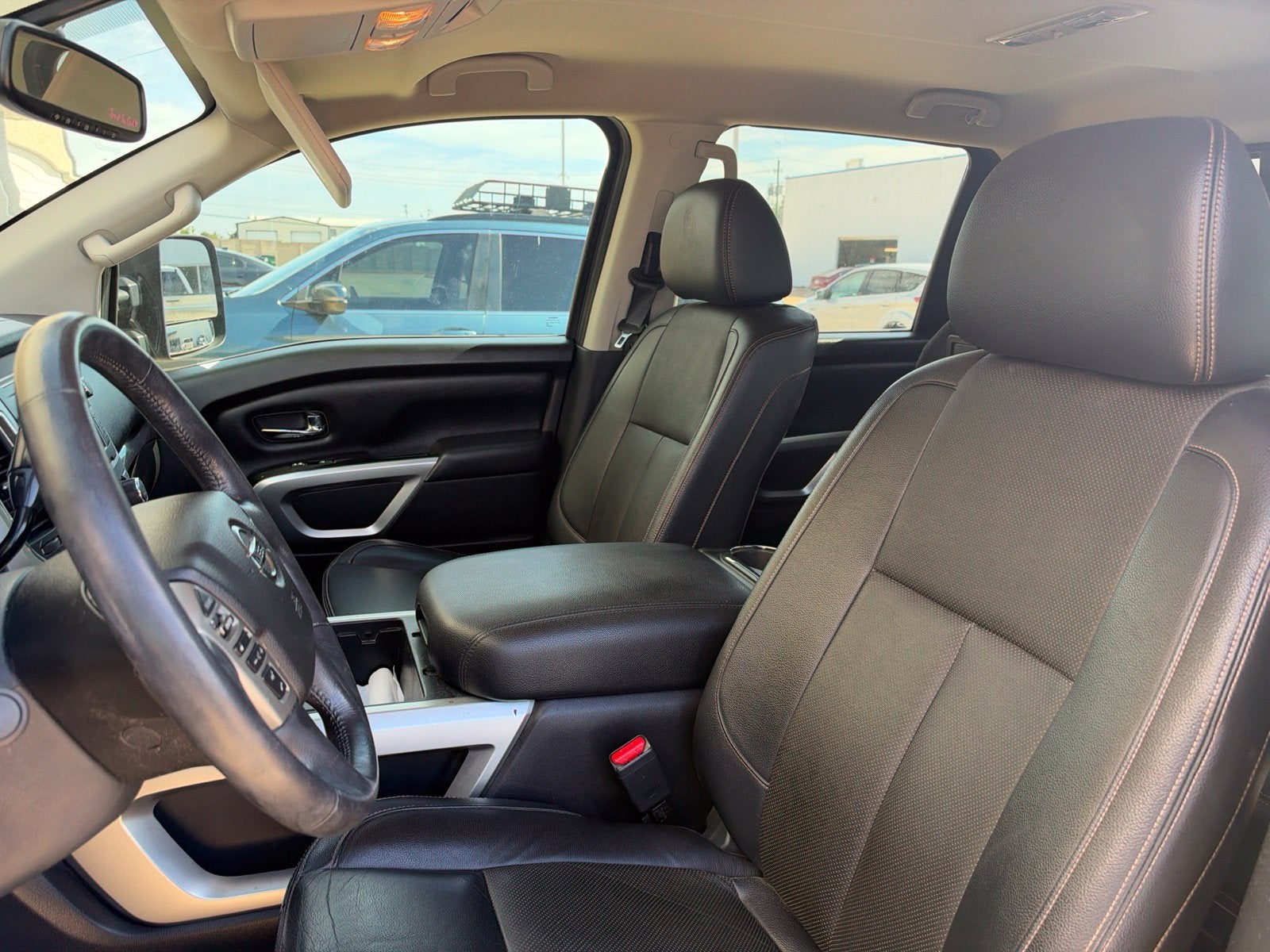 2019 Nissan Titan SV