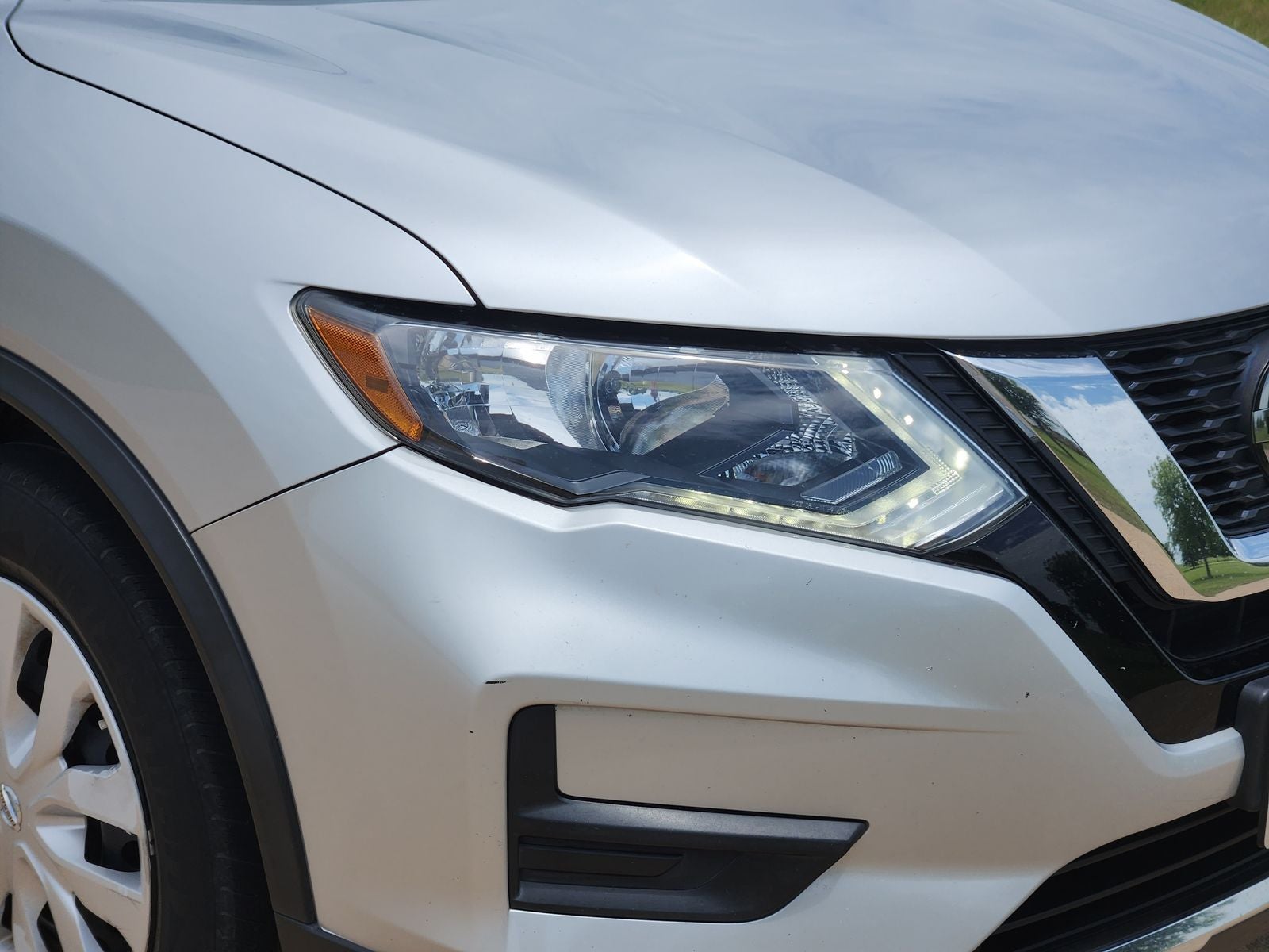 2019 Nissan Rogue S