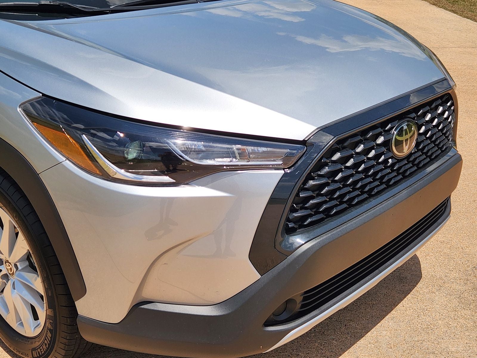 2025 Toyota Corolla Cross LE