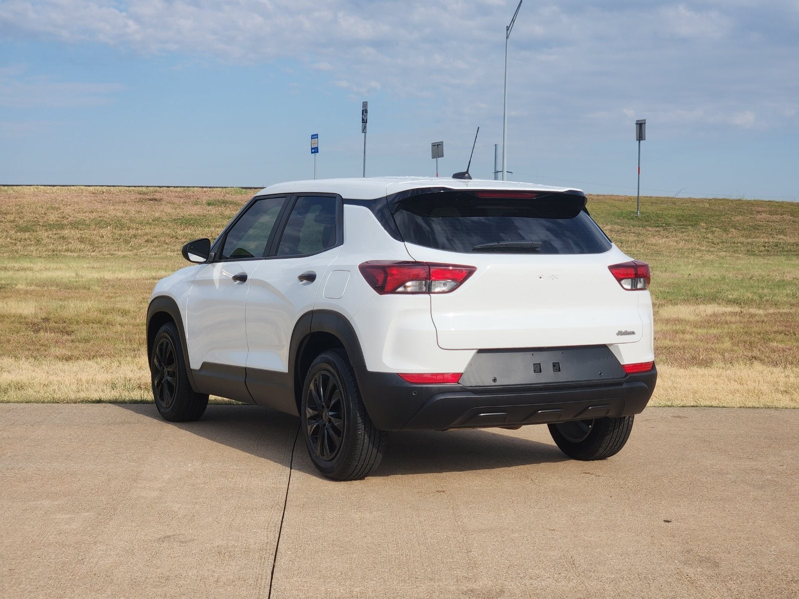 2023 Chevrolet TrailBlazer LS