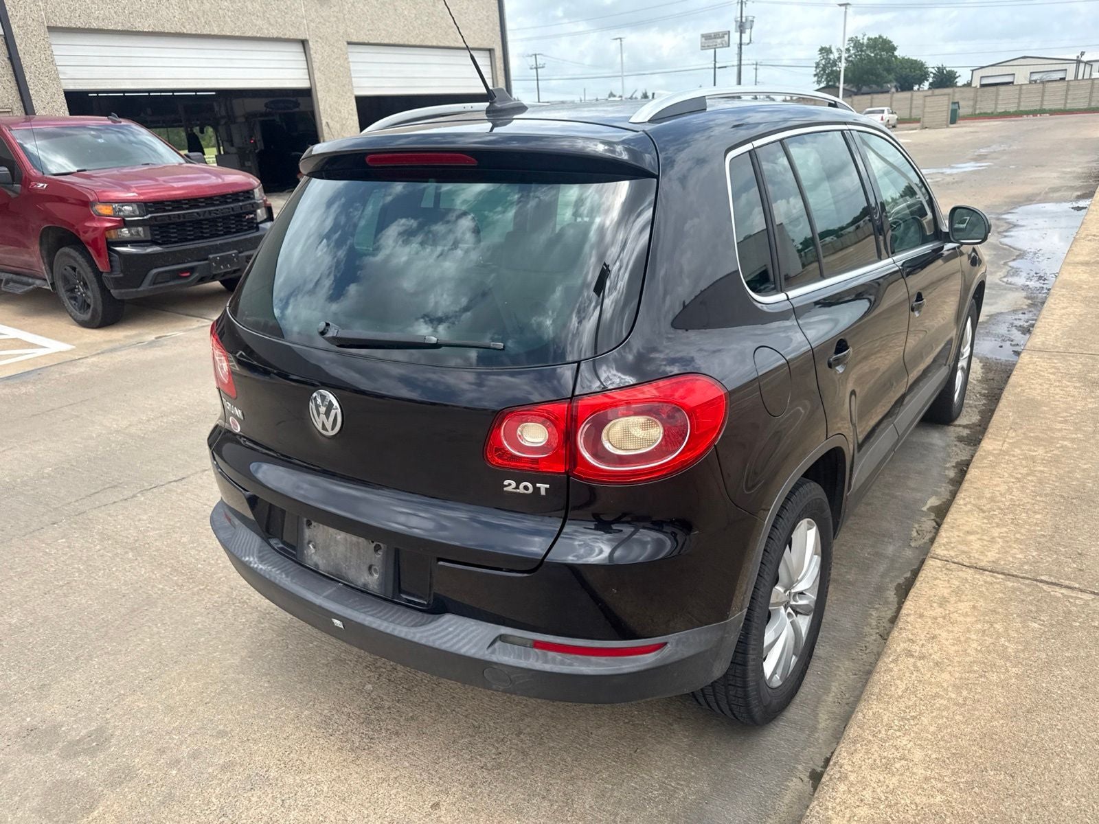 2011 Volkswagen Tiguan SE