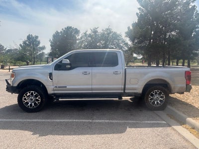 2022 Ford F-250SD Lariat