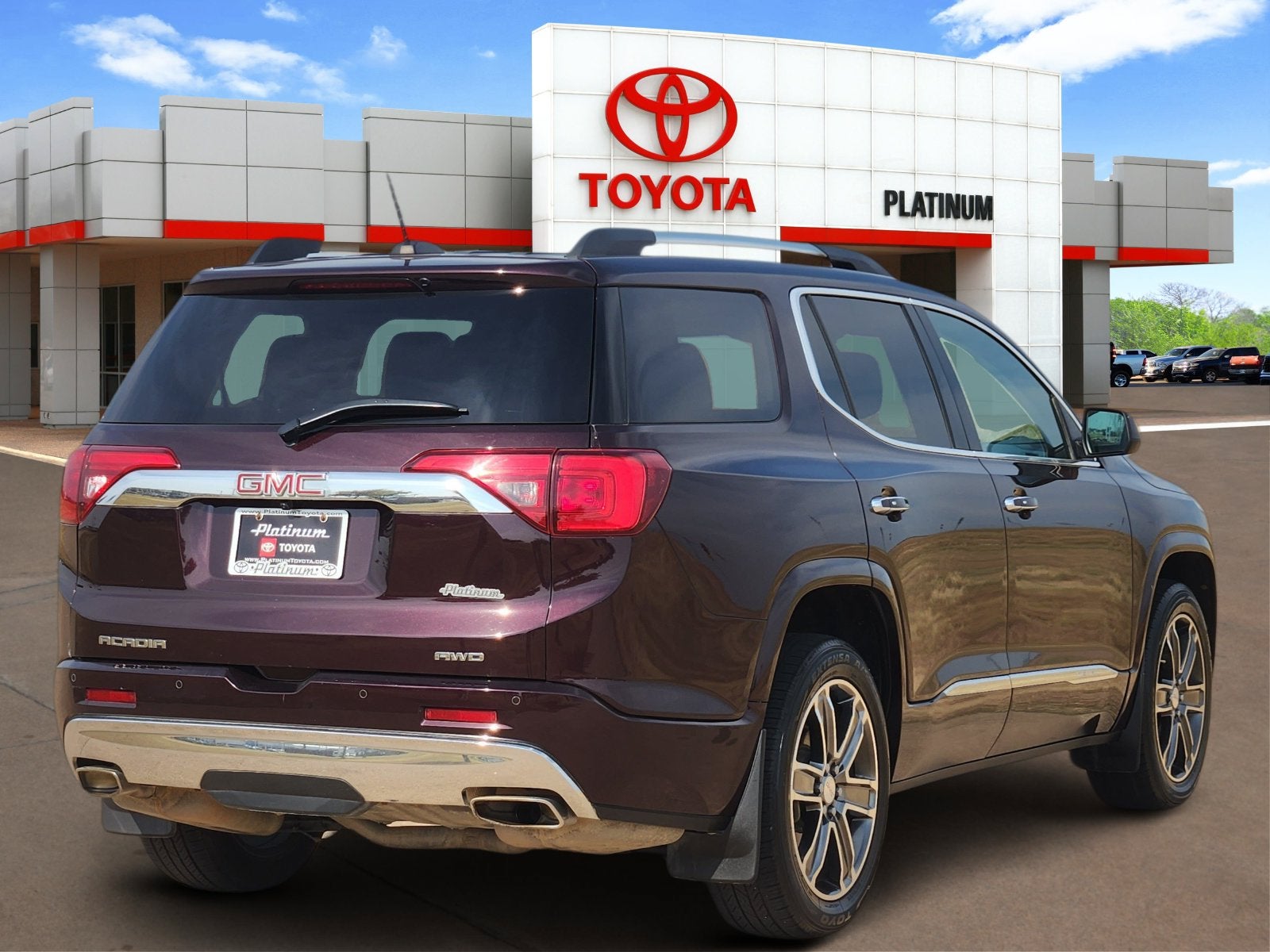 2017 GMC Acadia Denali
