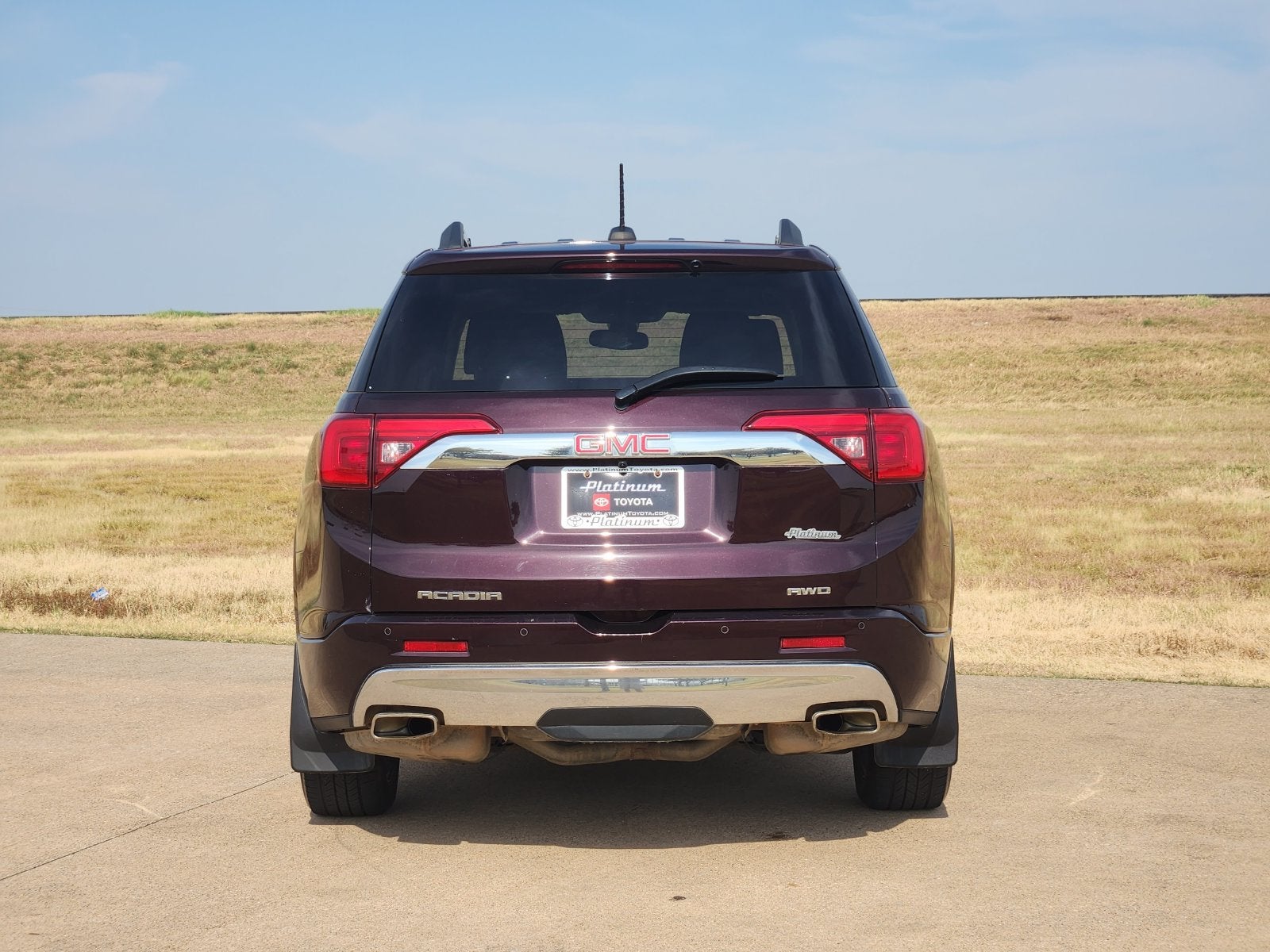 2017 GMC Acadia Denali
