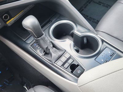 2018 Toyota Camry Hybrid XLE