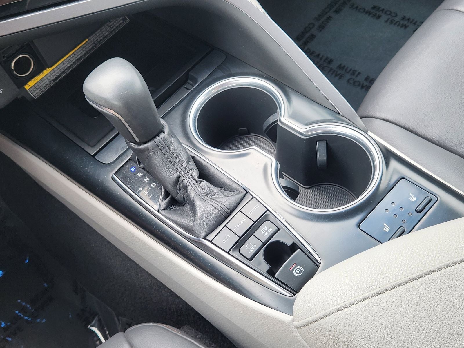 2018 Toyota Camry Hybrid XLE