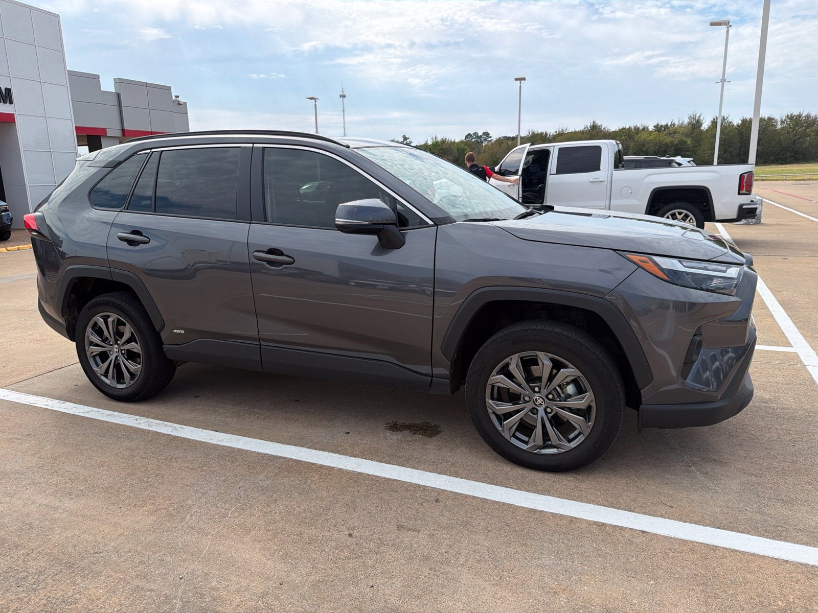 2024 Toyota RAV4 Hybrid XLE Premium