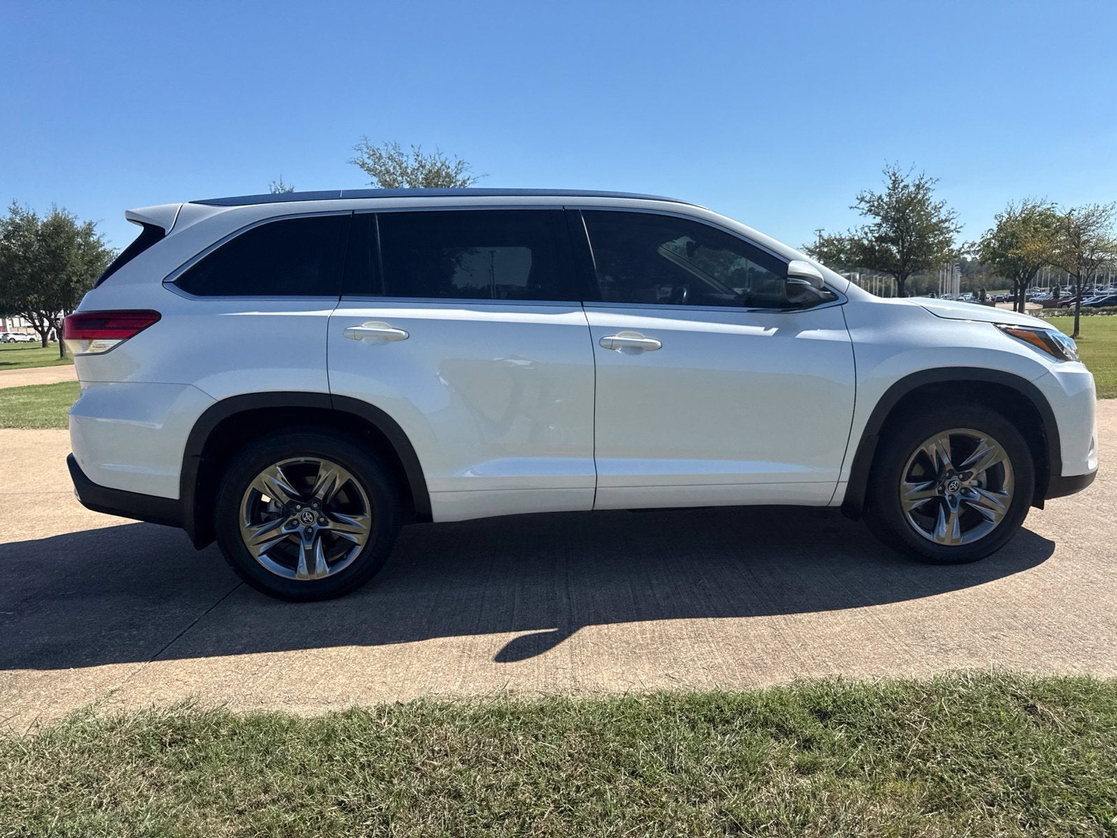2018 Toyota Highlander Limited Platinum
