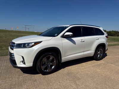 2018 Toyota Highlander Limited Platinum