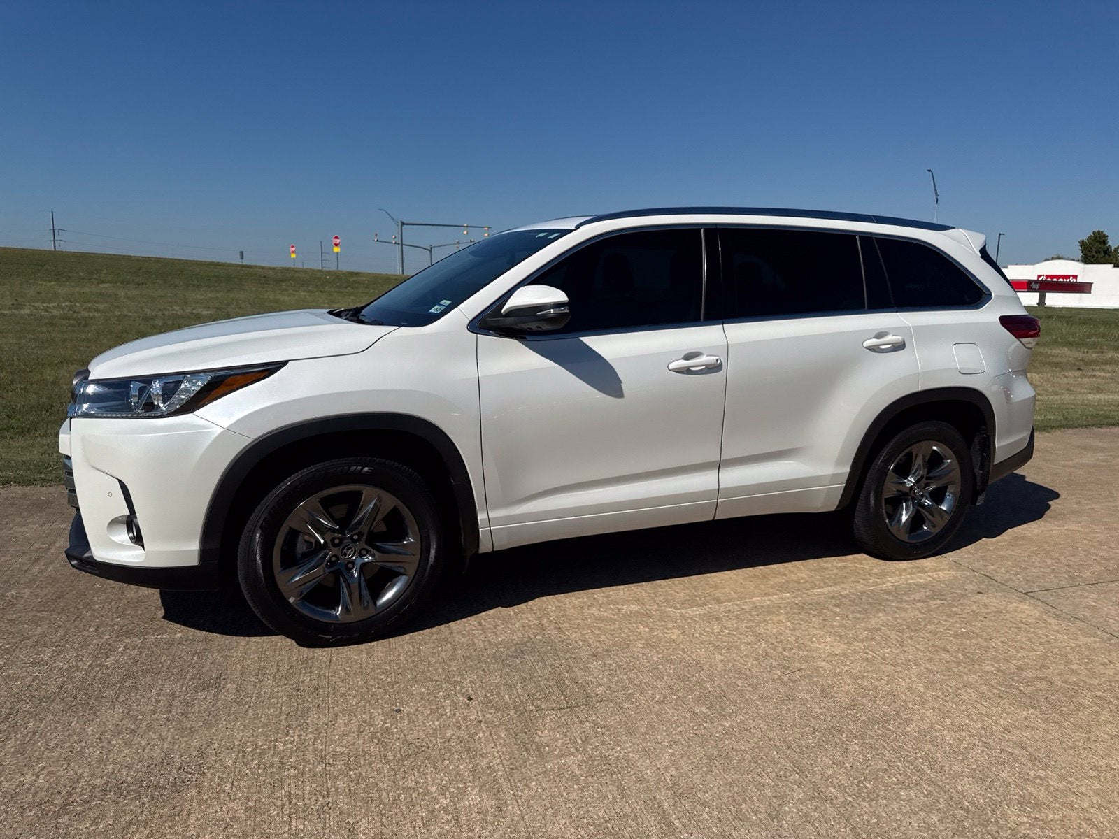 2018 Toyota Highlander Limited Platinum