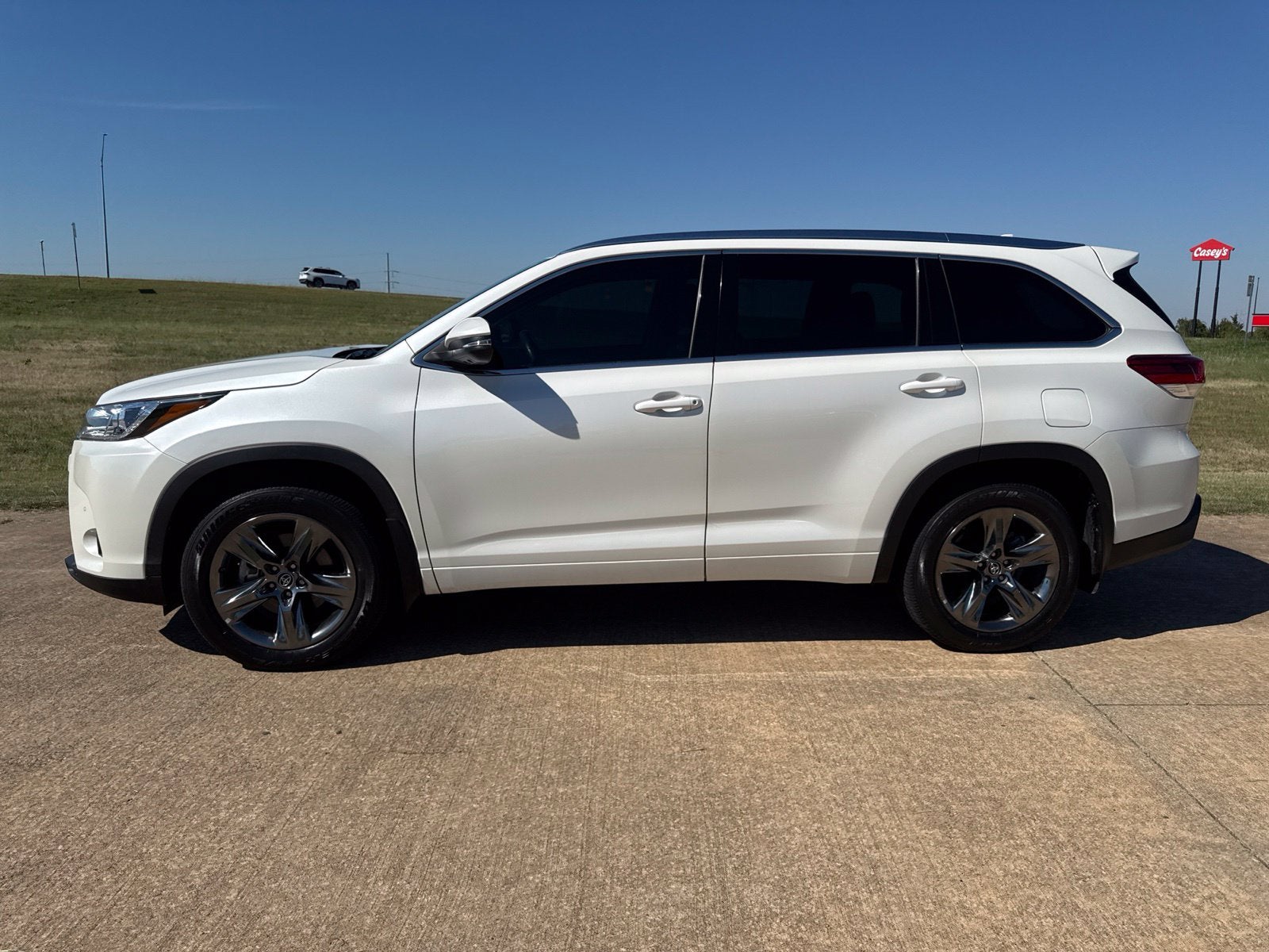 2018 Toyota Highlander Limited Platinum