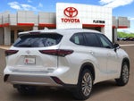 2025 Toyota Highlander Platinum