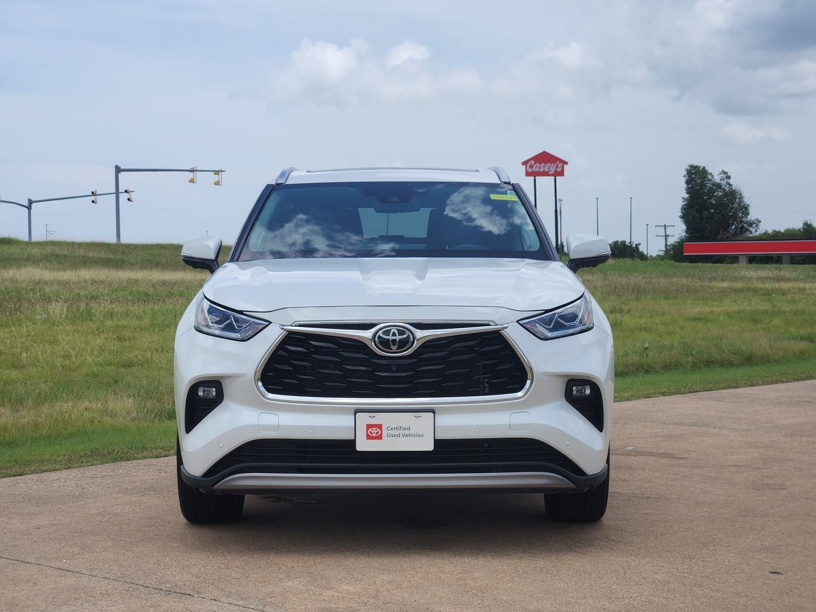 2025 Toyota Highlander Platinum