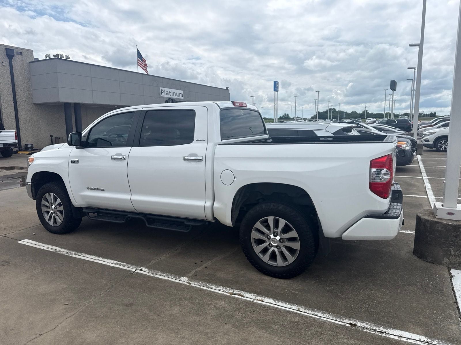 2016 Toyota Tundra Limited CrewMax