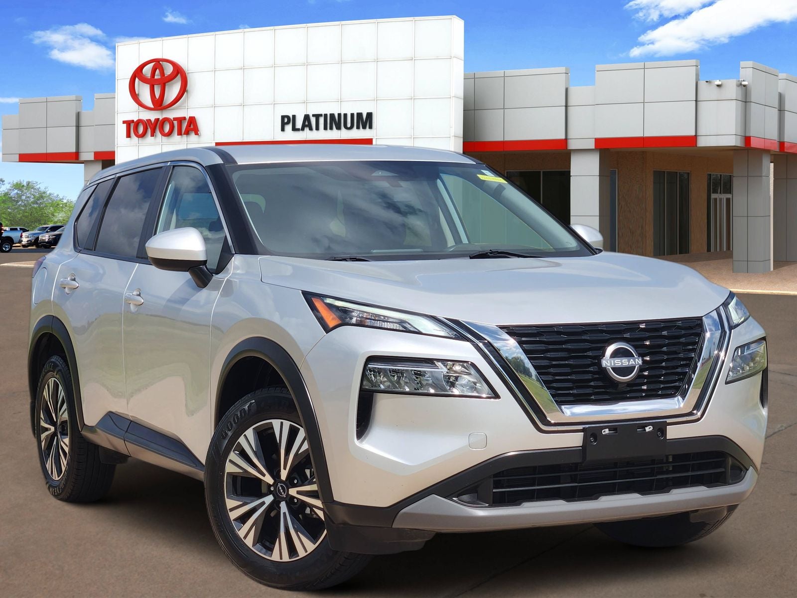 2023 Nissan Rogue SV