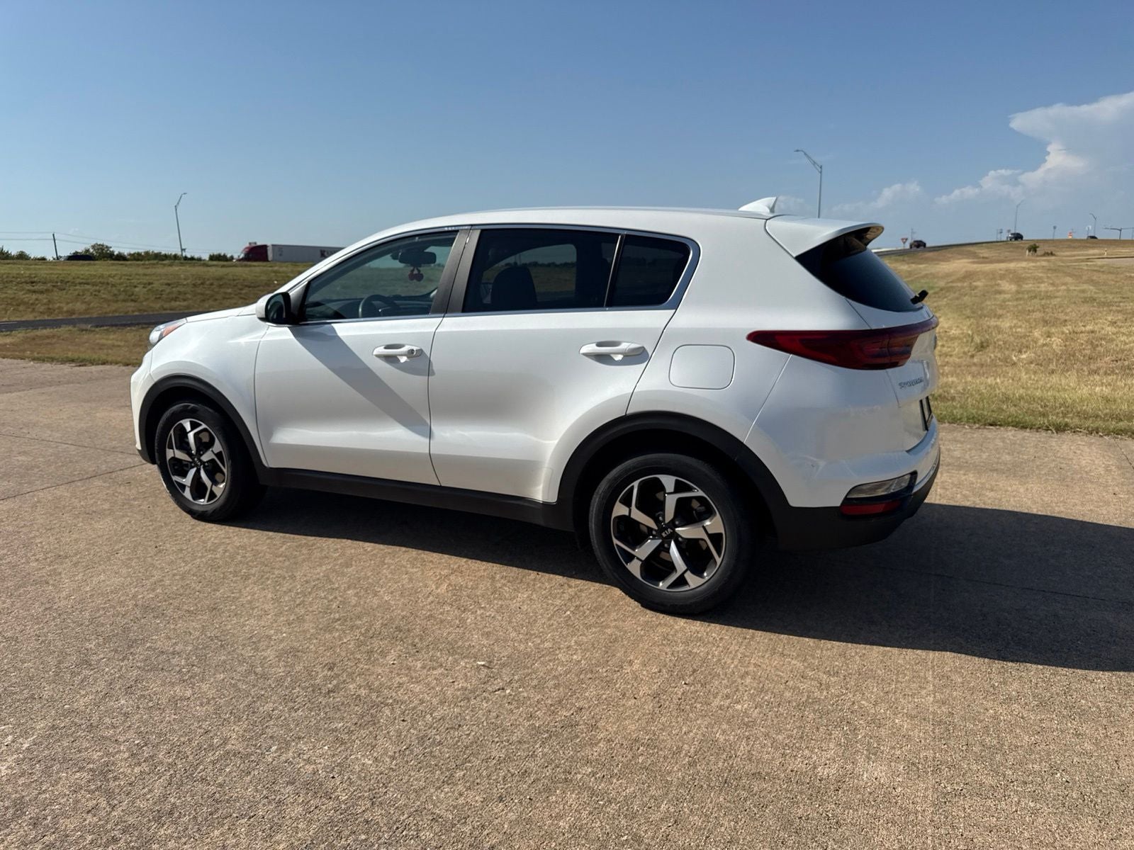 2022 Kia Sportage LX