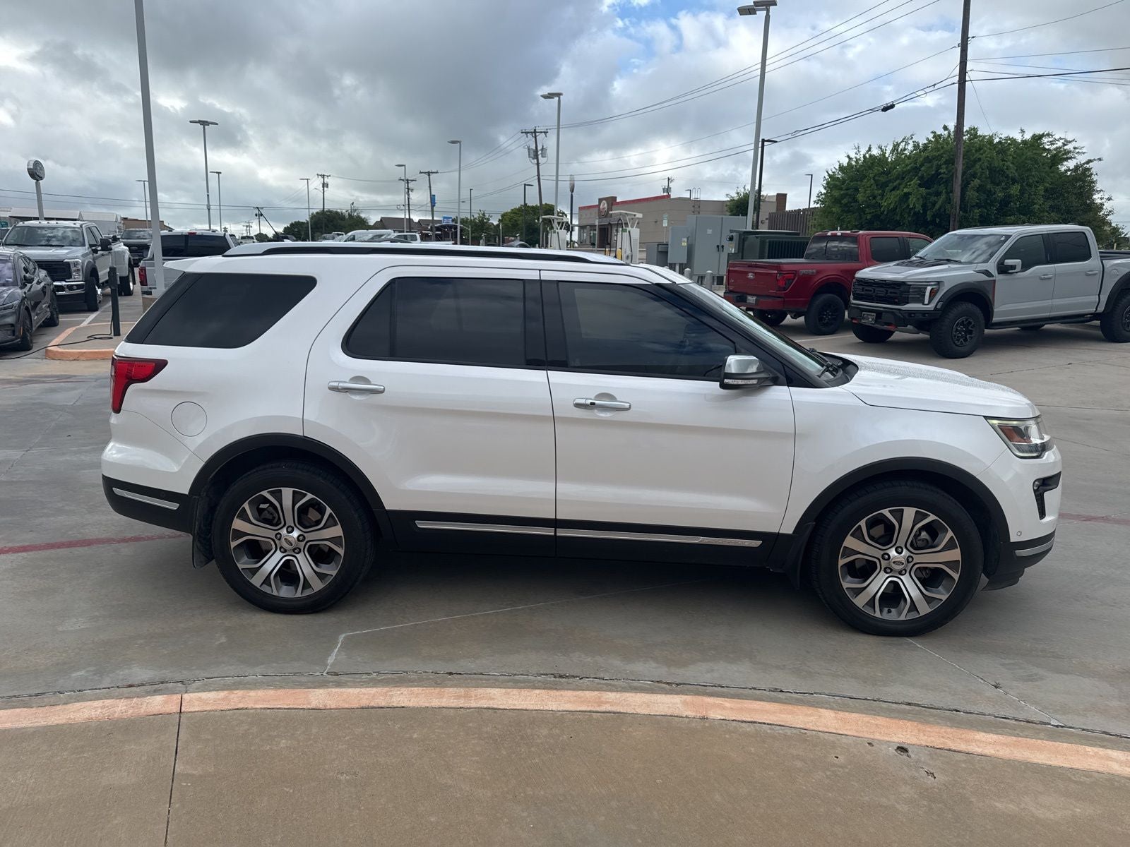 2019 Ford Explorer Platinum
