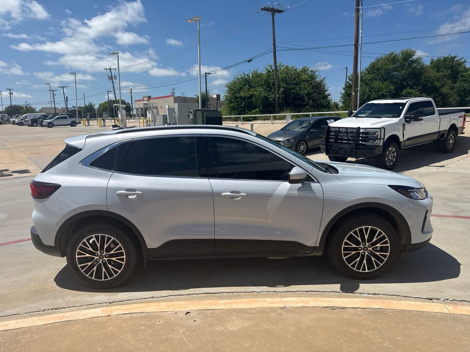 2025 Ford Escape Plug-In Hybrid Base