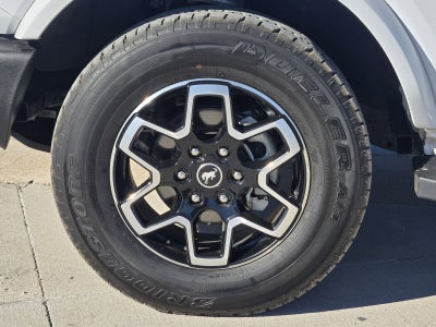 2024 Ford Bronco Outer Banks
