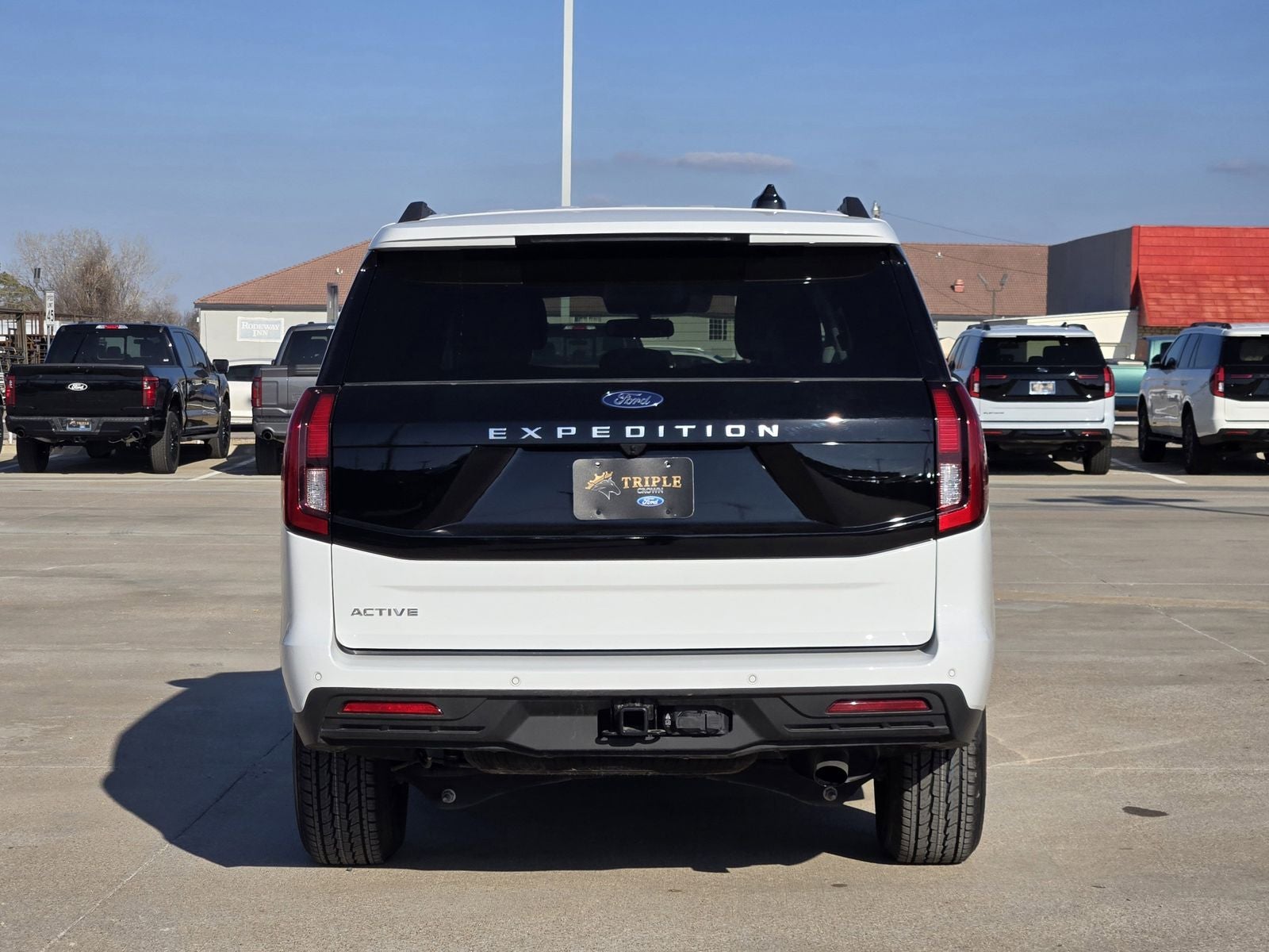 2025 Ford Expedition Max Active