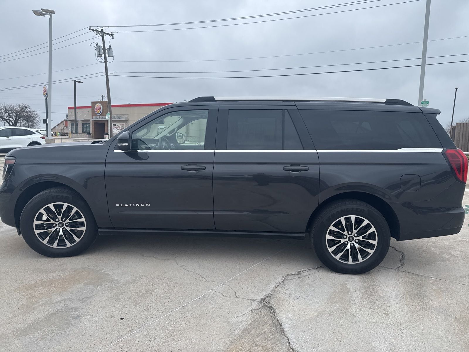 2025 Ford Expedition Max Platinum