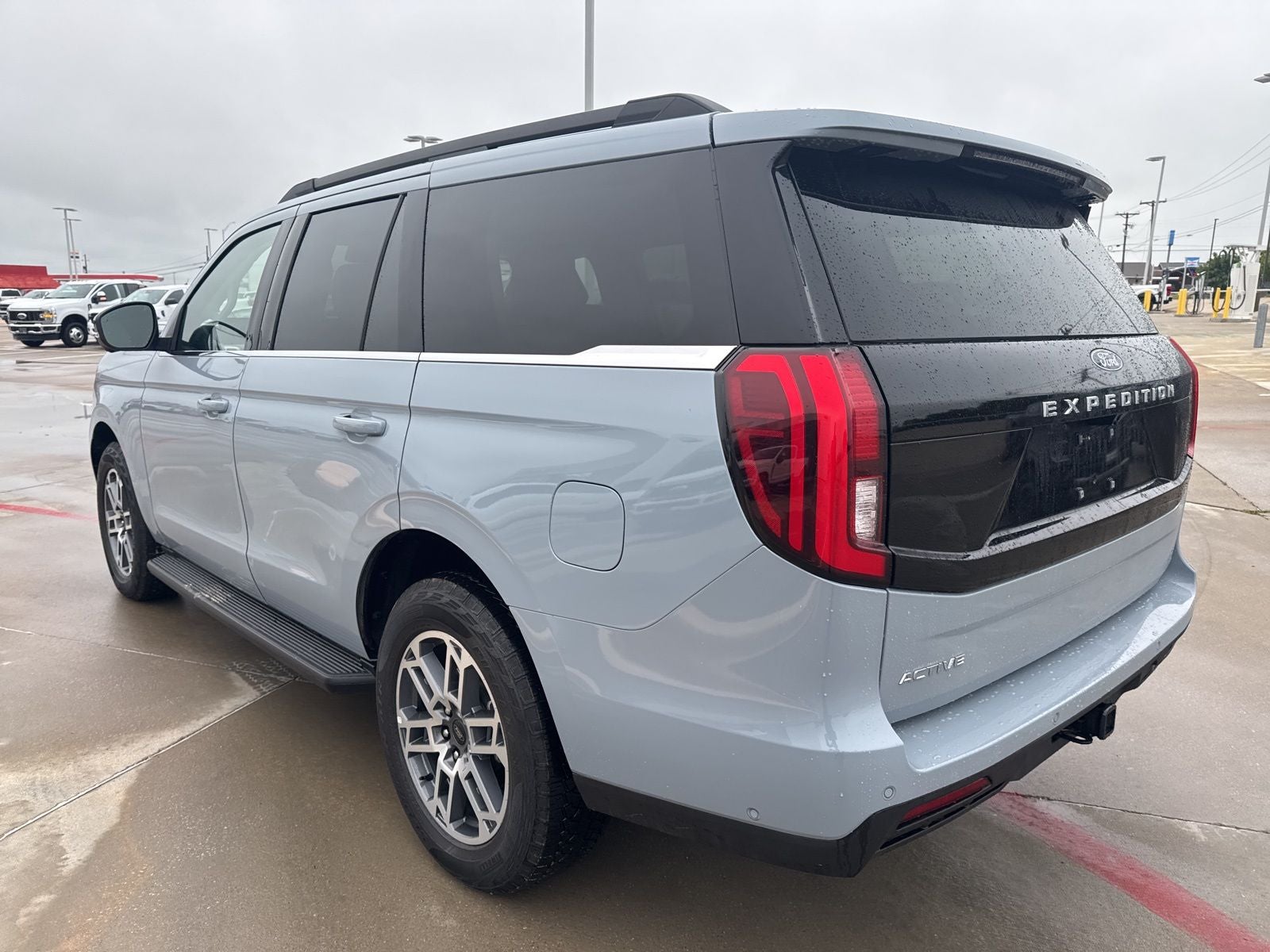 2025 Ford Expedition Active