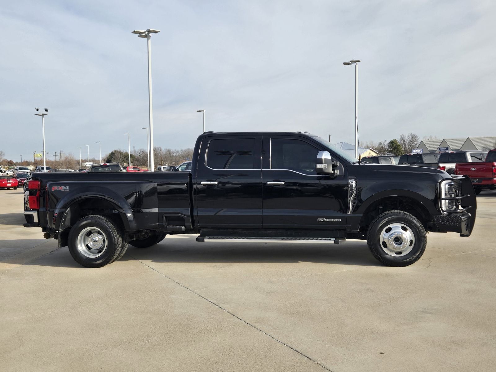 2023 Ford F-350SD Lariat DRW