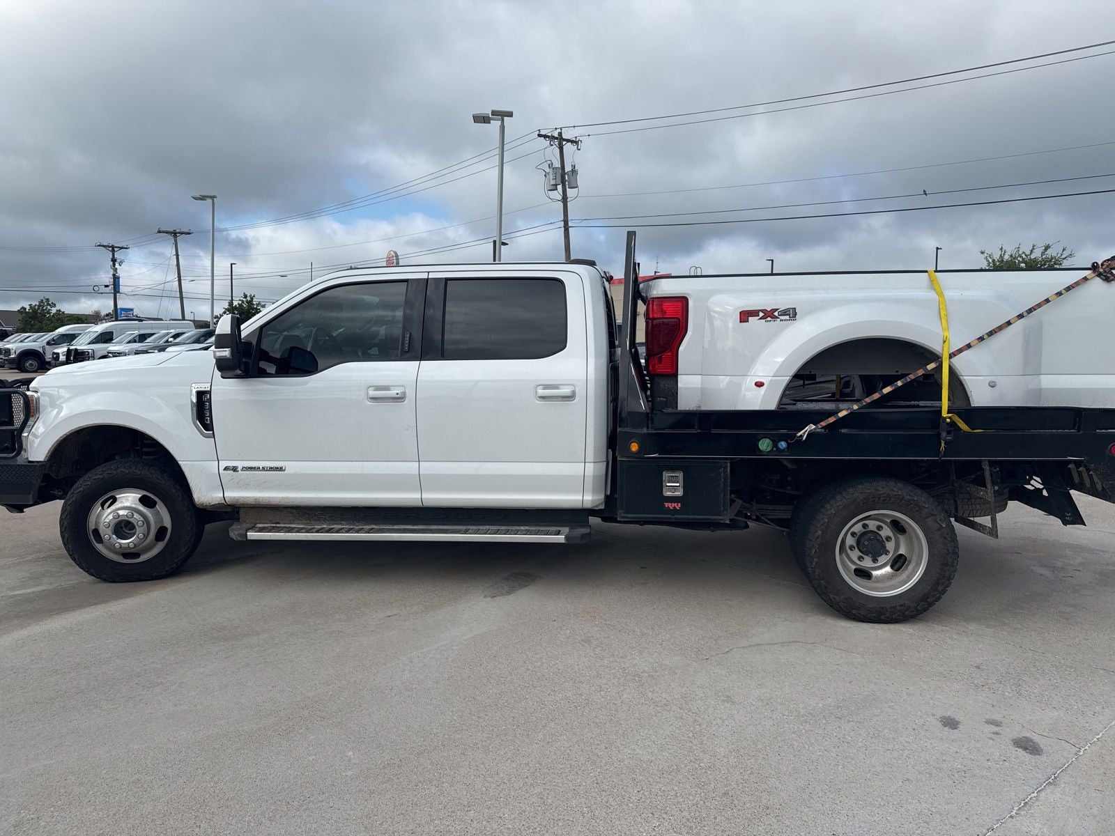 2022 Ford F-350SD Lariat DRW