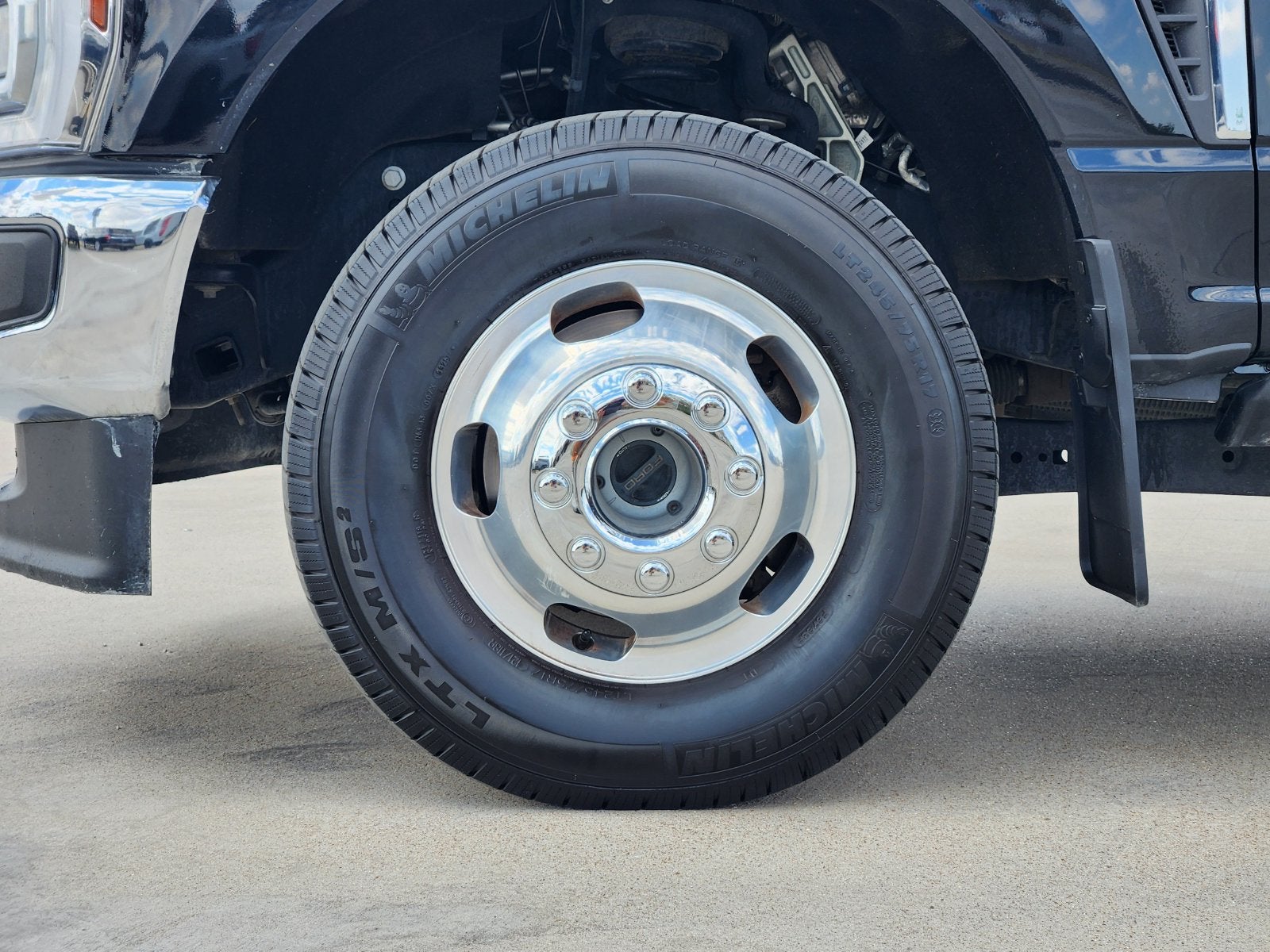 2024 Ford F-350SD Lariat DRW