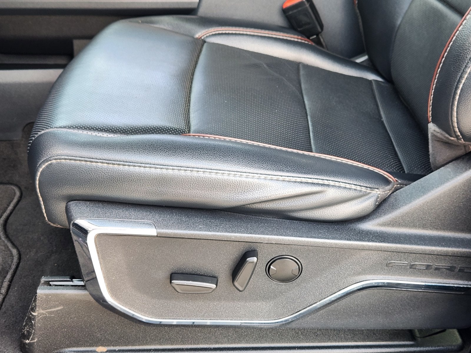 2024 Ford F-350SD Lariat DRW