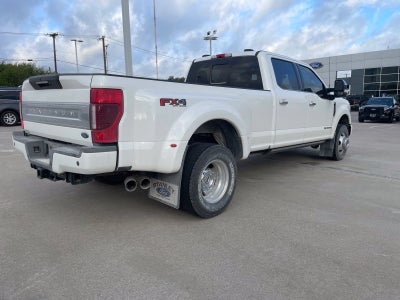 2022 Ford F-350SD Platinum DRW