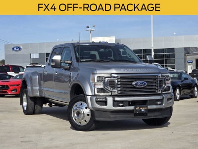 2022 Ford F-450SD Limited DRW