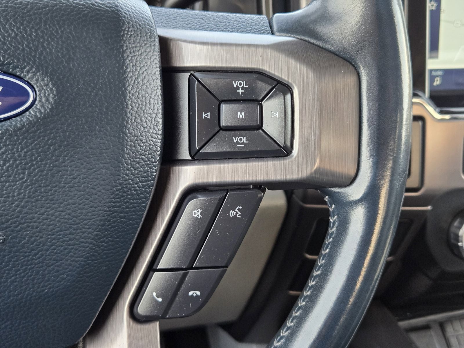 2022 Ford F-450SD Limited DRW