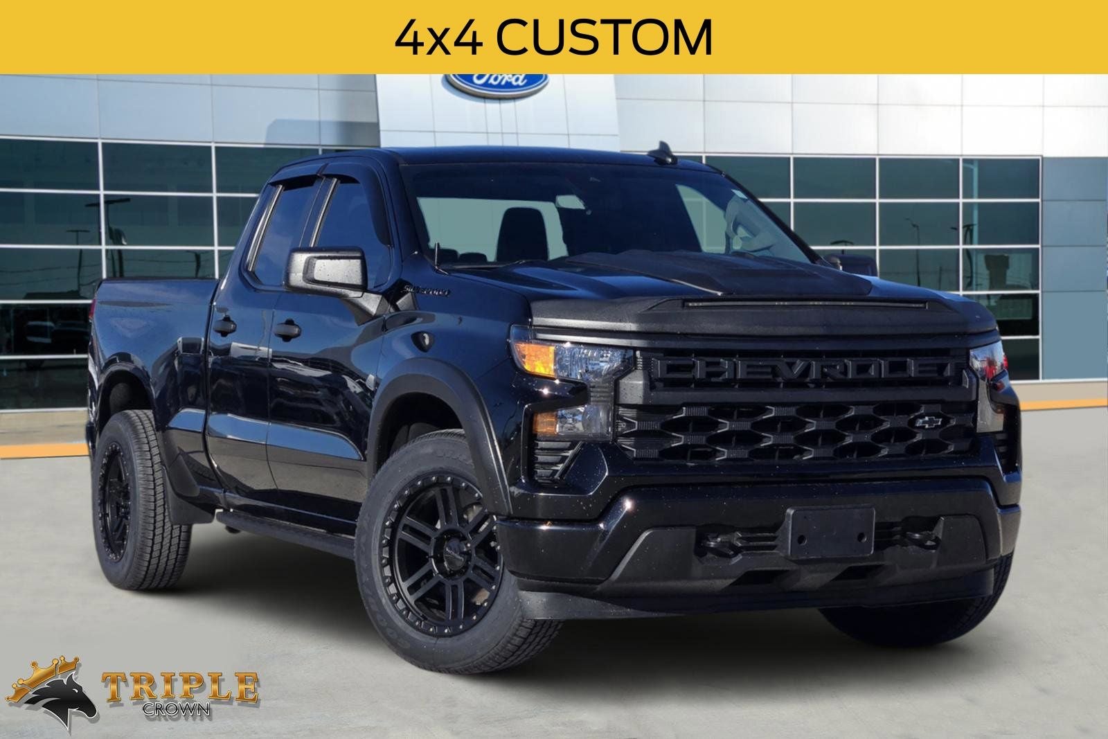 2023 Chevrolet Silverado 1500 Custom