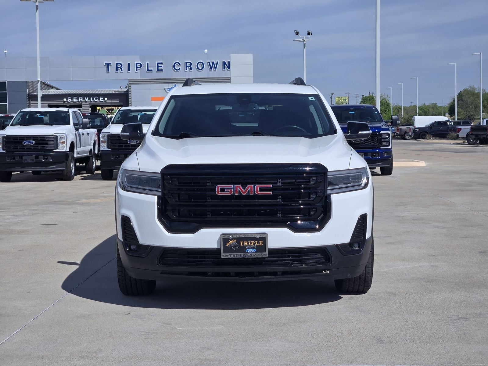 2023 GMC Acadia SLT