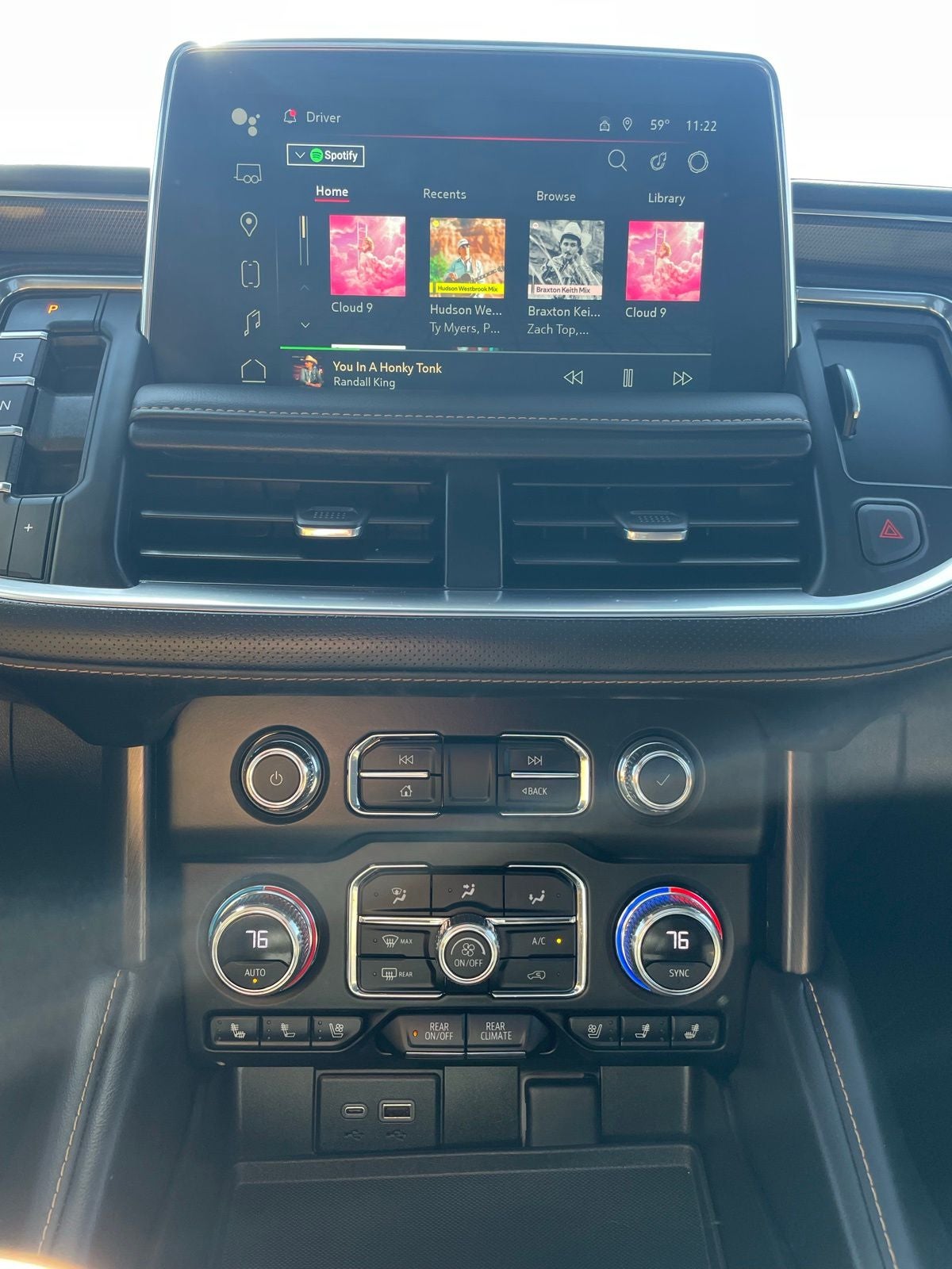 2023 GMC Yukon XL AT4