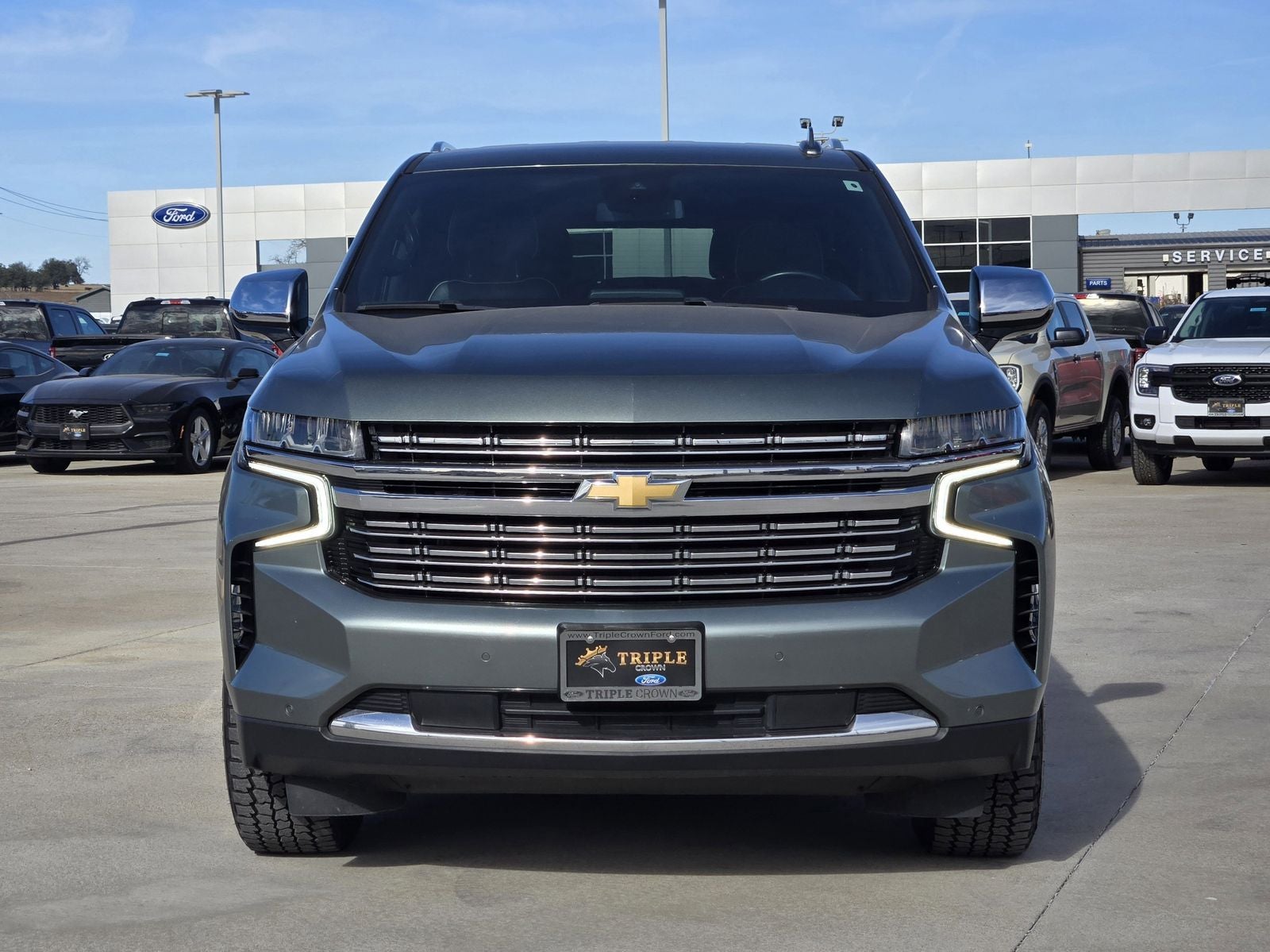 2023 Chevrolet Suburban Premier