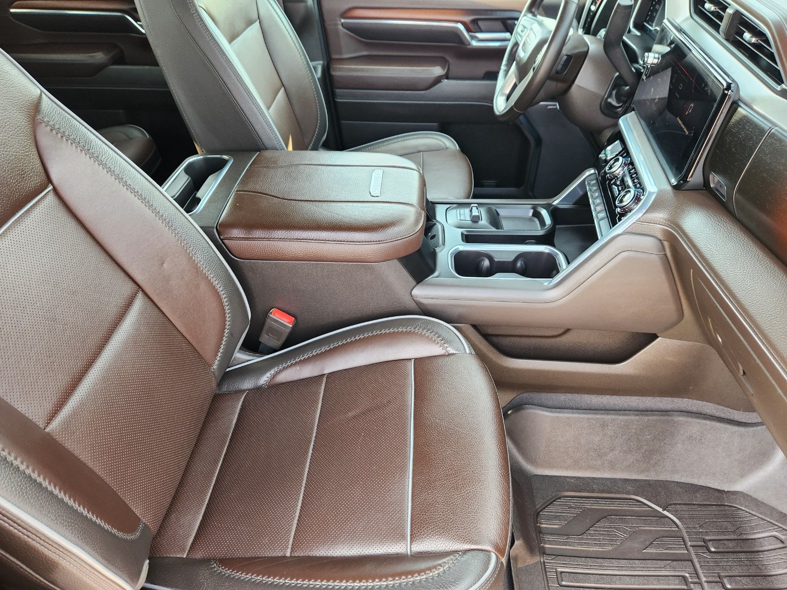 2024 GMC Sierra 3500HD Denali